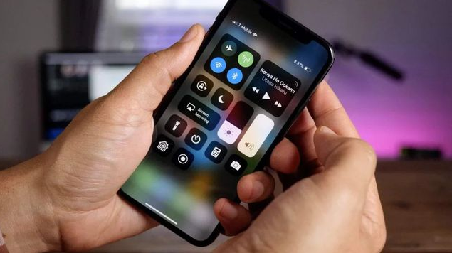 洛龙苹果手机维修分享iPhone 12信号差怎么办 